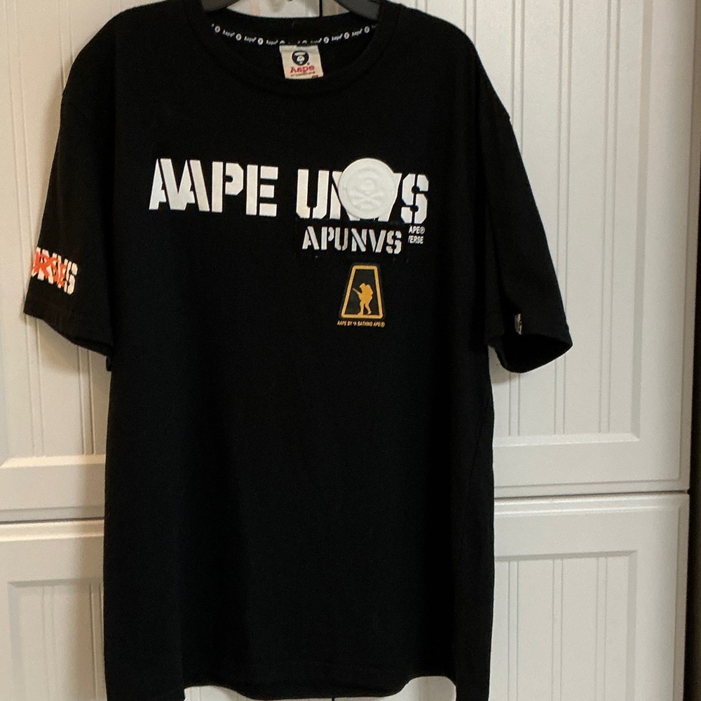 Aape Designer shirt. Mens M,